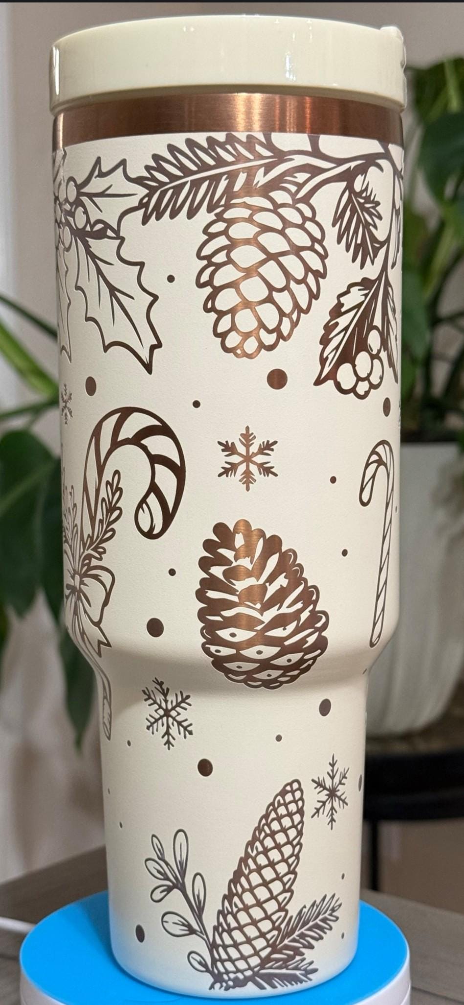 Christmas Tree Garland Tumbler | Full Wrap Laser Engraved (40 oz Hogg or 32 oz Owala)