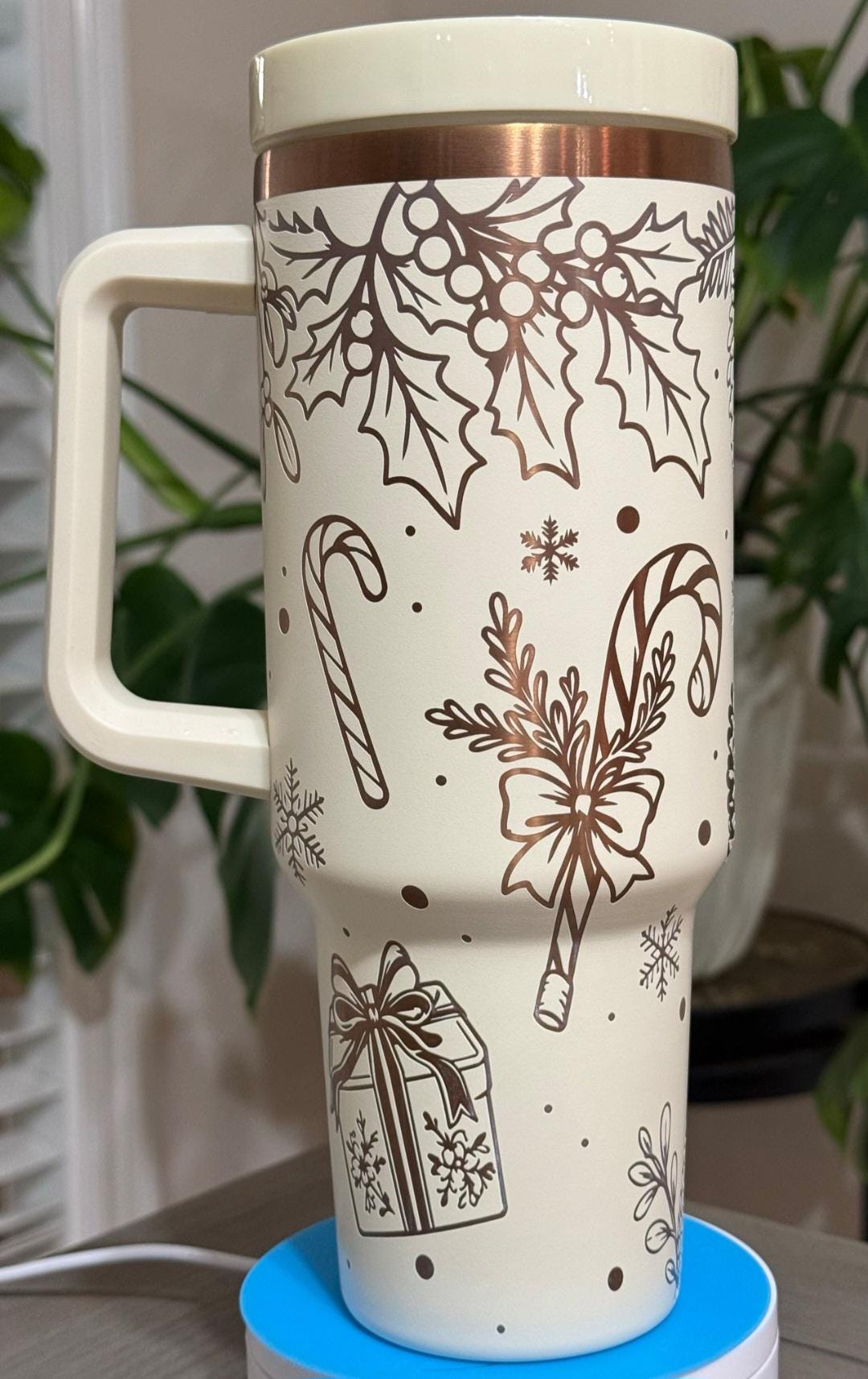 Christmas Tree Garland Tumbler | Full Wrap Laser Engraved (40 oz Hogg or 32 oz Owala)